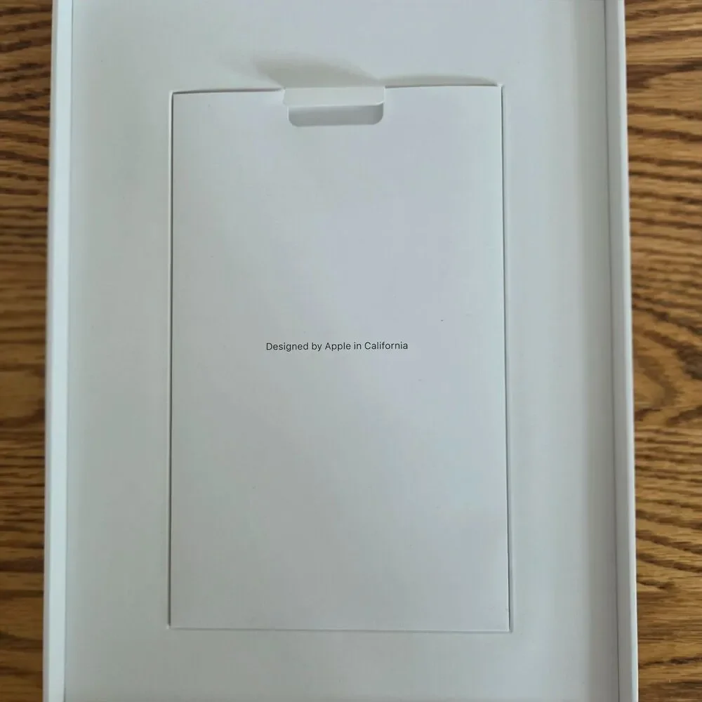 Authentic Replacement BOX ONLY Apple iPad 8th Generation WiFi Model A2270 BOX